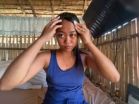 Juliet_official_pro webcam
