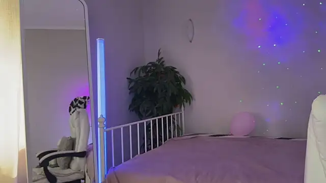 _Vikky_Moon_
