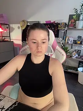 sweetest_pie live cam on StripChat