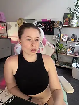 sweetest_pie live cam on StripChat