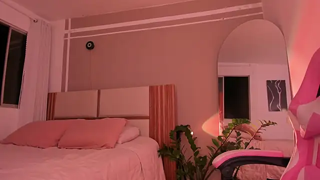 Zaray_star webcam