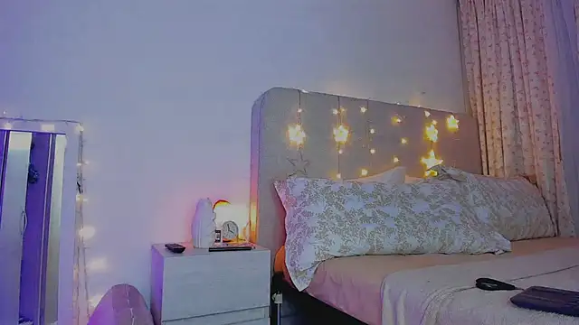 TheGloriousSophie webcam