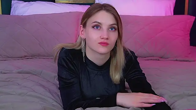 StacyEvances live cam on StripChat