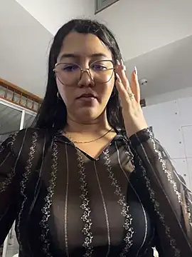 Chloe_Thomsoon_ live cam on StripChat