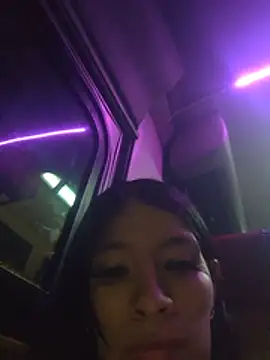 Hot_sashanal live cam on StripChat