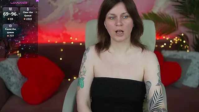 TinaMelt live cam on StripChat