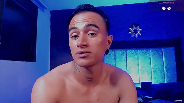 LiamDeep live cam on StripChat