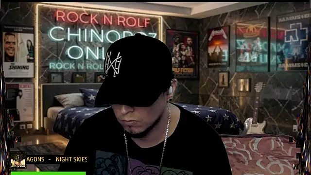 chino_roz webcam