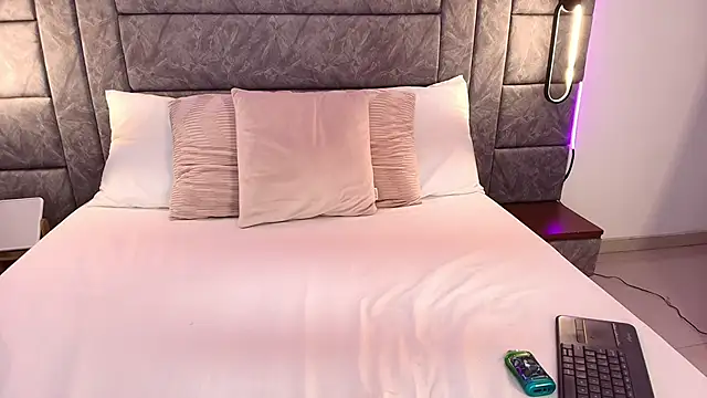 dhalia_lux_ webcam