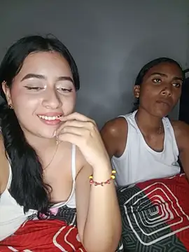 Chloe_Sky_love live cam on StripChat