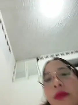AliciaWhite_nt live cam on StripChat