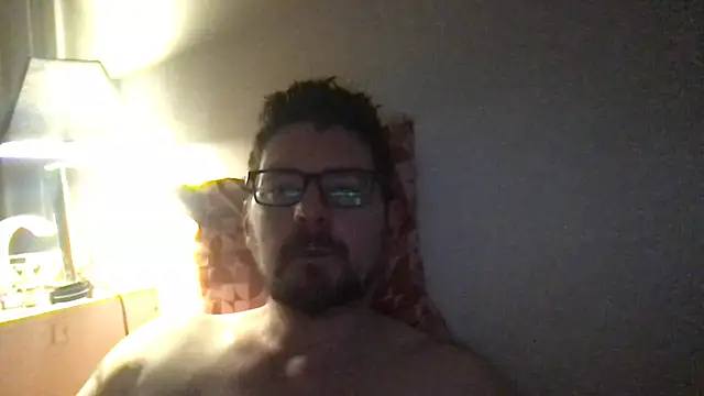 Missunderstood82's live cam