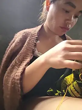 Emma-sin live cam on StripChat