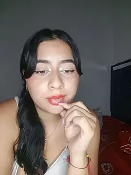 Chloe_Sky_love live sex cam