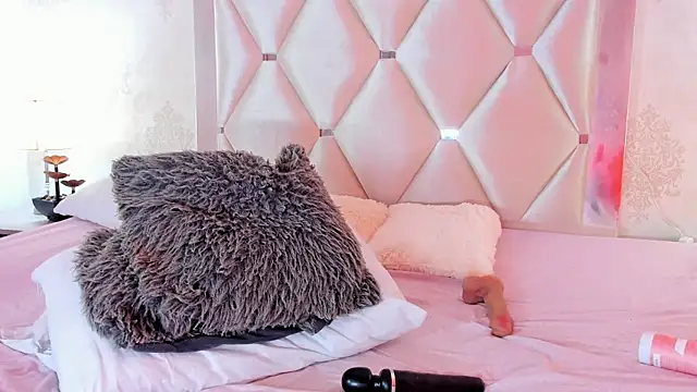SeleneCarter webcam