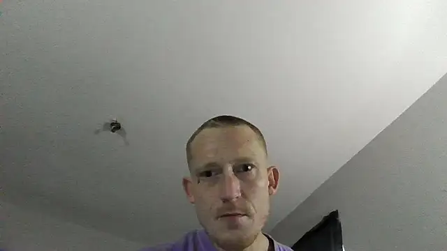 Lovemcurvy69 webcam