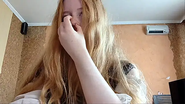 KateVibe_01 webcam