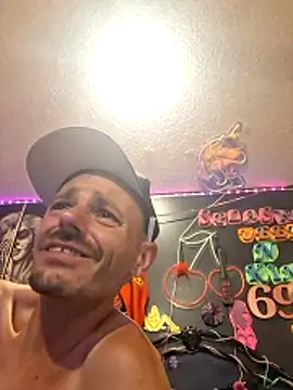 DaddyAndSplashQueen webcam