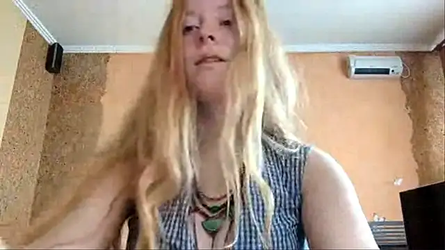 KateVibe_01 webcam