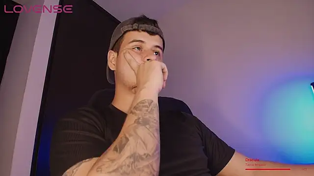 BjornSteel live cam on StripChat