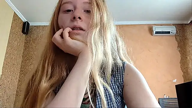 KateVibe_01 webcam
