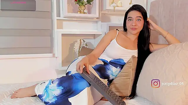 MiiaParker6972