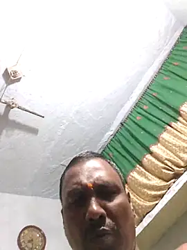 Priyasexcpl live sex cam