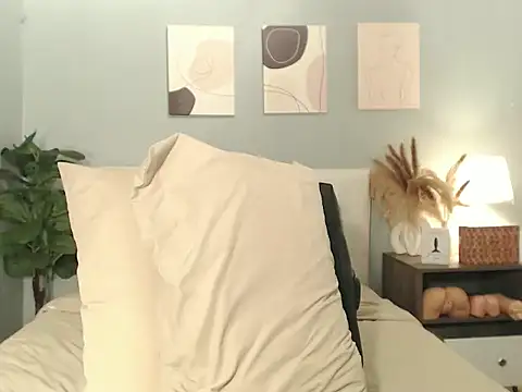HotAsianGabby69 webcam