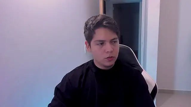 Asta_YunoXXX webcam