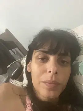 Sarah-safada live cam on StripChat