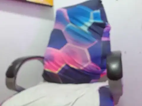 Estebanbigcock23 webcam