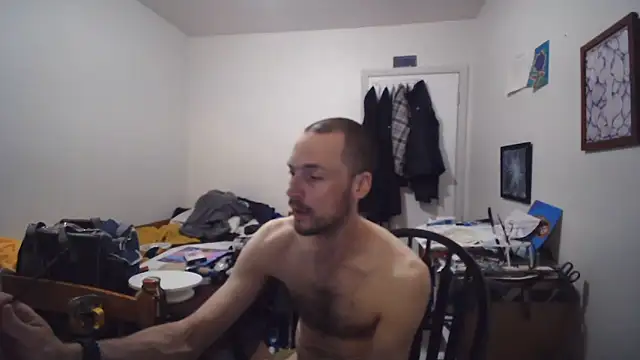 JohnnyMoves webcam