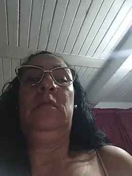 KiaraFoster webcam