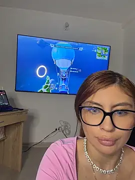 Stormi_th webcam