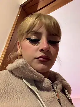 ivy-777 webcam