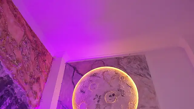 AlondraSoomer webcam