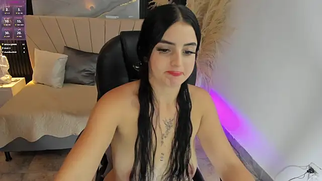 DOMINIKA_LOVY webcam