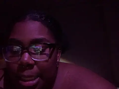 chocolateslut213 webcam
