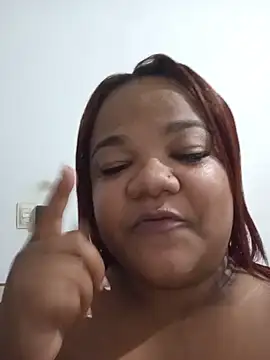 Meellcarioca live cam on StripChat