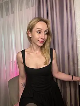 AnesaKis live cam on StripChat