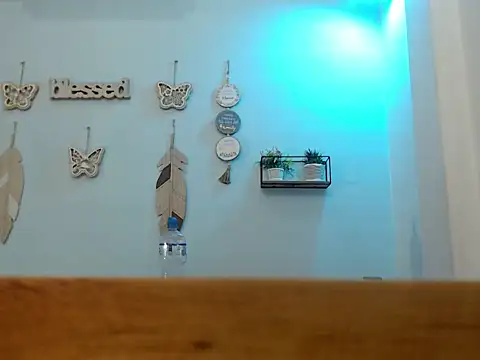 deborahot26 live cam on StripChat