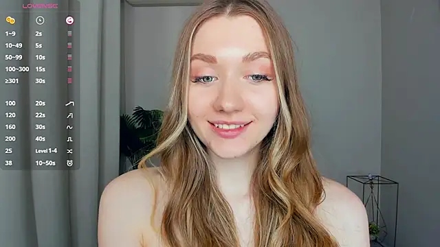 ThanhBuerger live cam on StripChat