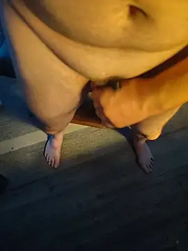 Cummaker69 webcam
