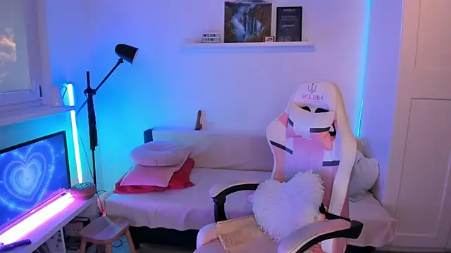 Mia_Madden webcam