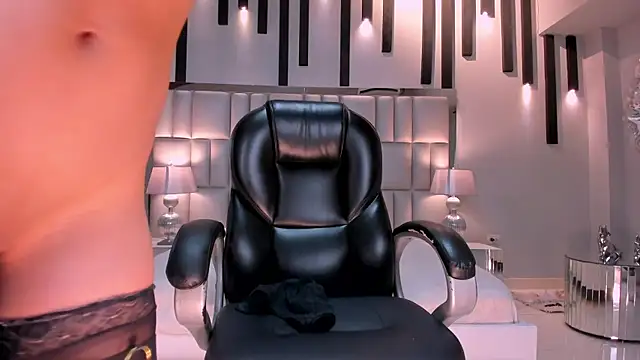 agathakondo_ - AgathaKondo_'s free webcam - UK Sex Cams