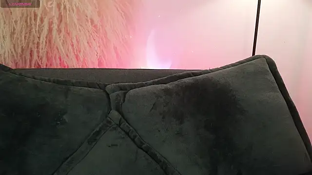 mia_roux1 webcam