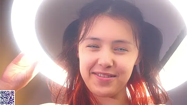 VerlieChahal webcam