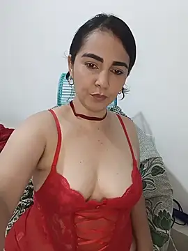 Emily_Divi69 webcam