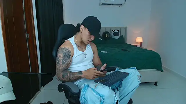 Mrbig_maximo webcam