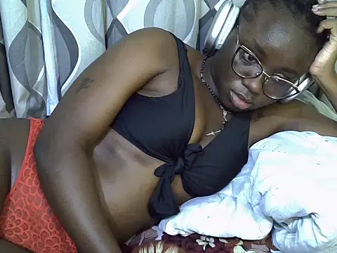 cute_gee5 webcam
